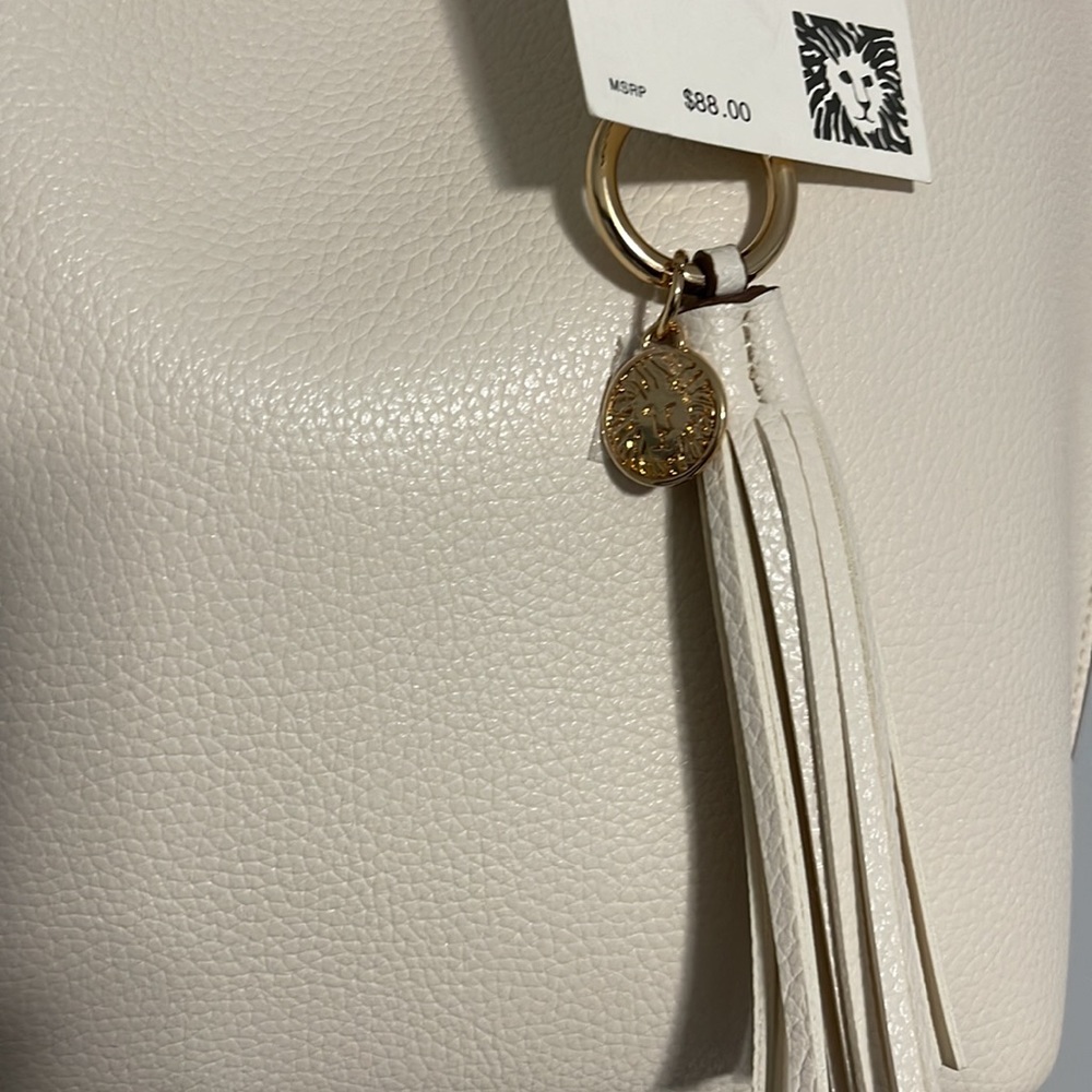 Anne Klein Carry All tote NWT 13x11 H - Picture 8 of 8